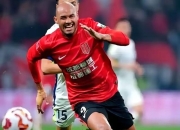 星空体育-赛地聚焦——中超今夜热度飙升；法兰克福造点机会；震撼外界；年轻球员得到机会的简单介绍