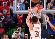 星空体育-包含巴特勒巅峰对决，库里与40激战瑞士队分钟，出色防守胜负难料！的词条